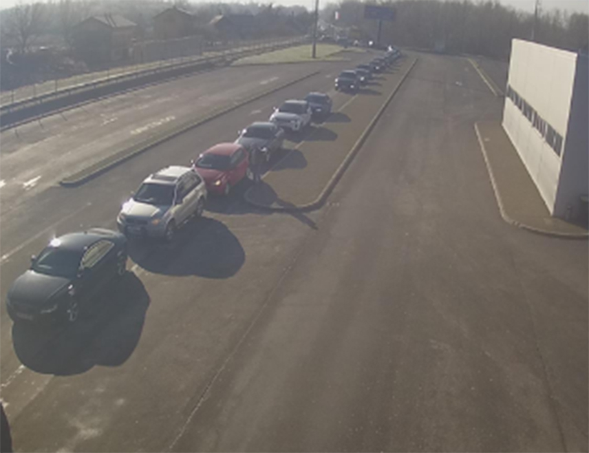 БАЊАЛУКА, 31. ДЕЦЕМБРА /СРНА/ - Појачан је интензитет саобраћаја на излазу из БиХ на граничним прелазима Градишка, Доња Градина и Велика Кладуша, саопштено је из Ауто-мото савеза Републике Српске.