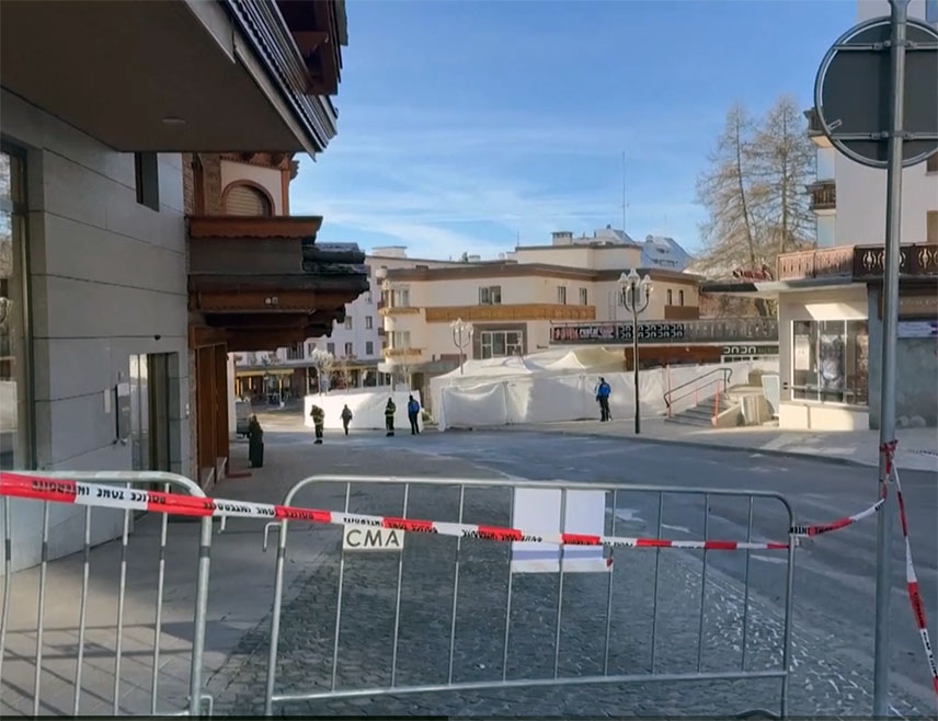 РИМ, 1. ЈАНУАРА /СРНА-Ројтерс/ - Шеснаест Италијана пријављено је као нестало након пожара у скијашком центру у швајцарским Алпима, а десетак италијанских држављана збринуто је у болници, рекао је италијански министар спољних послова Антонио Тајани.