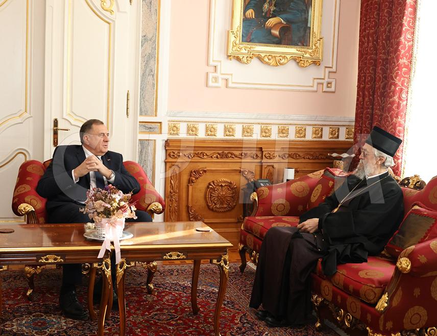 BANJA LUKA, JANUARY 2 /SRNA/ – SNSD President Milorad Dodik said it is important to preserve peace, stability and the identity of the Serb people and to continue the prosperity of Republika Srpska.