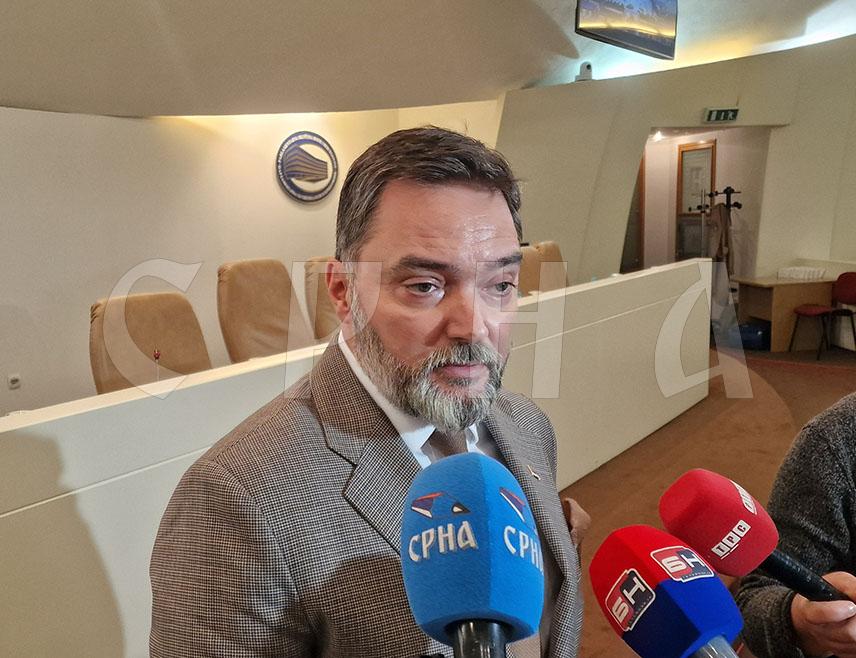 ISTOČNO SARAJEVO, JANUARY 2 /SRNA/ – Deputy Chair of the Council of Ministers Staša Košarac said that the Serbian Orthodox Church /SOC/ is the strongest pillar of Serbian national identity and that only a united people, gathered around the Church, can preserve their national identity and Republika Srpska.