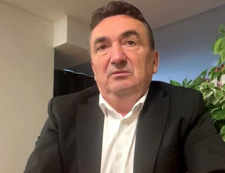 БЕОГРАД, 3. ЈАНУАРА /СРНА/ - Један од хероја који су спасавали повријеђене из пожаром захваћене дискотеке у Кран-Монтани у Швајцарској је и Српкиња из околине Бијељине, која ради као добровољни ватрогасац, рекао је српски привредник и власник више ресторана у Кран-Монтани Ацо Калајџић.