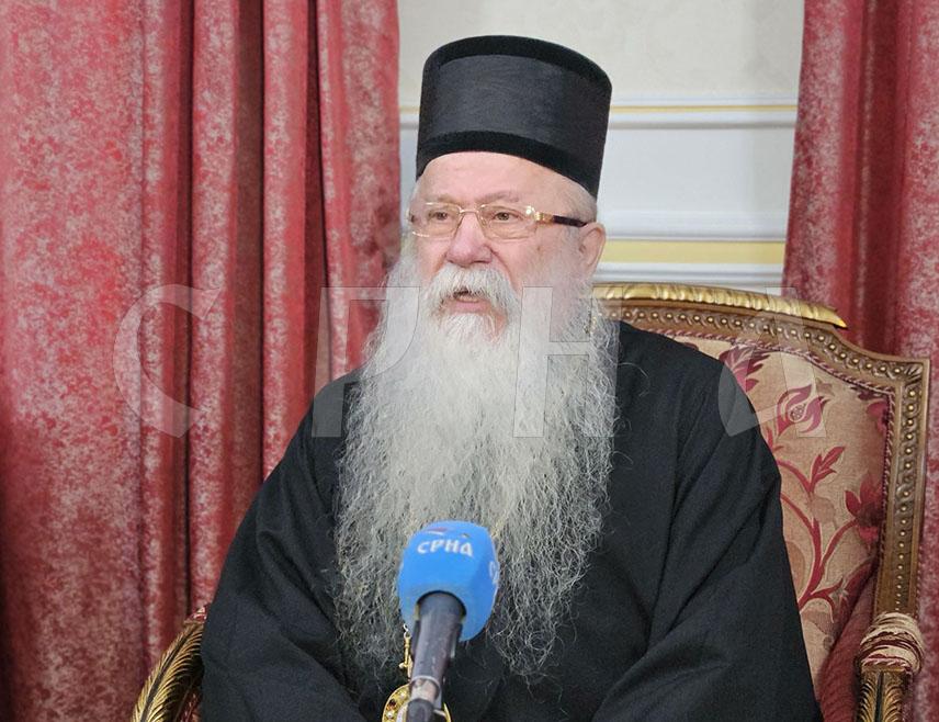 SARAJEVO, JANUARY 5 /SRNA/ – His Eminence Metropolitan of Dabar-Bosnia Hrizostom said it is more than evident that segregation of the Serb people exists in the Federation of BiH /FBiH/, but that representatives of the international community are not addressing the issue at all.