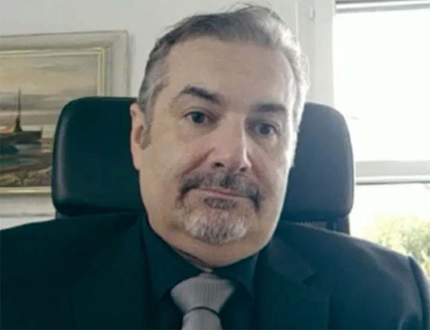 БЕРН, 5. ЈАНУАРА /СРНА/ - Амбасадор БиХ у Швајцарској Боро Бронза изјавио је Срни да се опоравља држављанин БиХ који је повријеђен у пожару у познатом швајцарском скијалишту Кран-Монтана у новогодишњој ноћи.