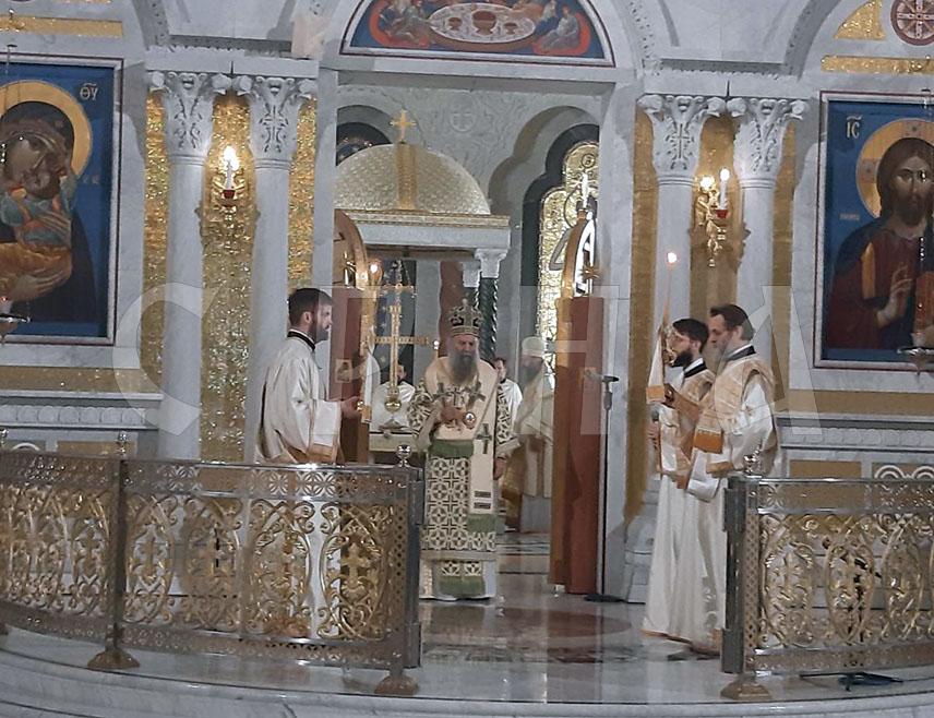 BELGRADE, JANUARY 7 /SRNA/ - His Holiness Serbian Patriarch Porfirije served the morning Christmas Divine Liturgy at the Temple of Saint Sava in the presence of a large number of worshippers.