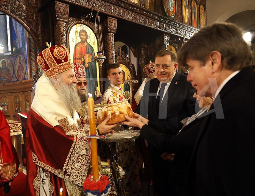 BANJA LUKA, JANUARY 9 /SRNA/ – His Holiness Serbian Patriarch Porfirije has stressed today in Banja Luka that he is pleased to see faith alive in the Serb people, reflected in the construction of new churches, restoration of old ones, and, above all, in the gathering of people within them.