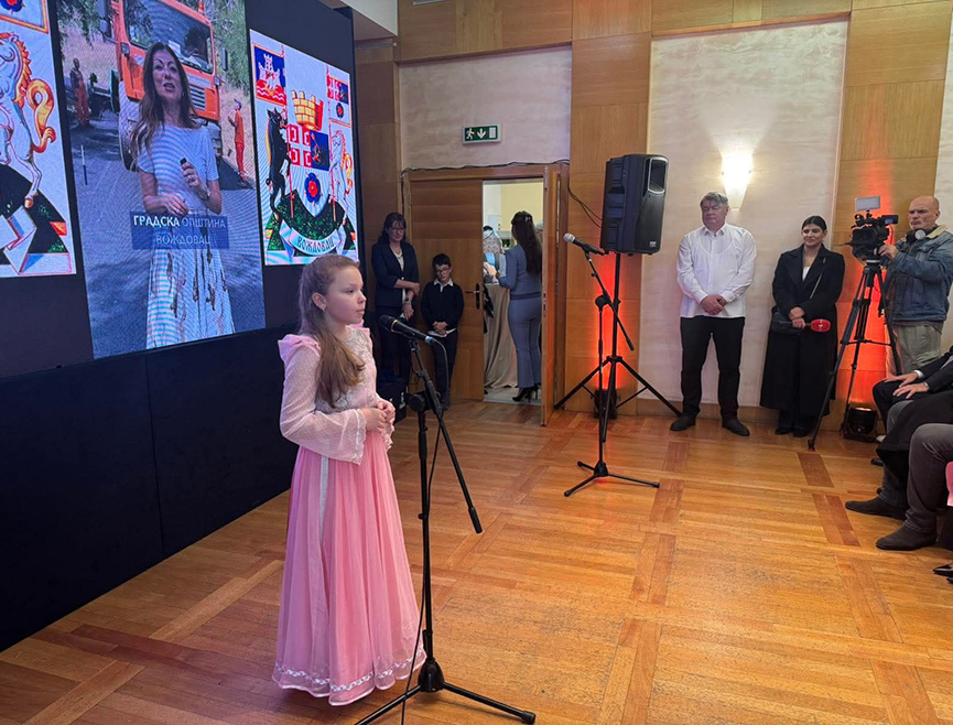 BELGRADE, JANUARY 14 /SRNA/ - Ten-year-old Katarina Krstić from the Belgrade neighborhood of Barajevo leaves no one indifferent with her performances of traditional songs, and the audience in Republika Srpska had the privilege of experiencing this talented girl firsthand.