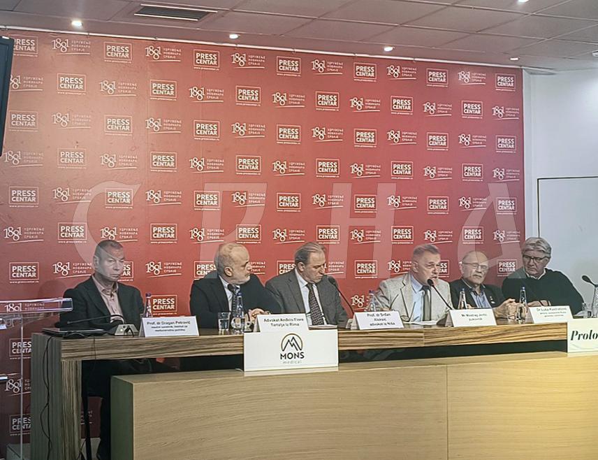 БЕОГРАД, 14. ЈАНУАРА /СРНА/ - Италијански адвокат Анђело Фиоре Тартаља и његов колега из Ниша Срђан Алексић најавили су да ће учинити све да се изборе за правду за жртве муниције са осиромашеним уранијумом, које је НАТО користио у агресији на СР Југославију и Србију 1999. године и да докажу да је коришћење те муниције било ратни злочин.