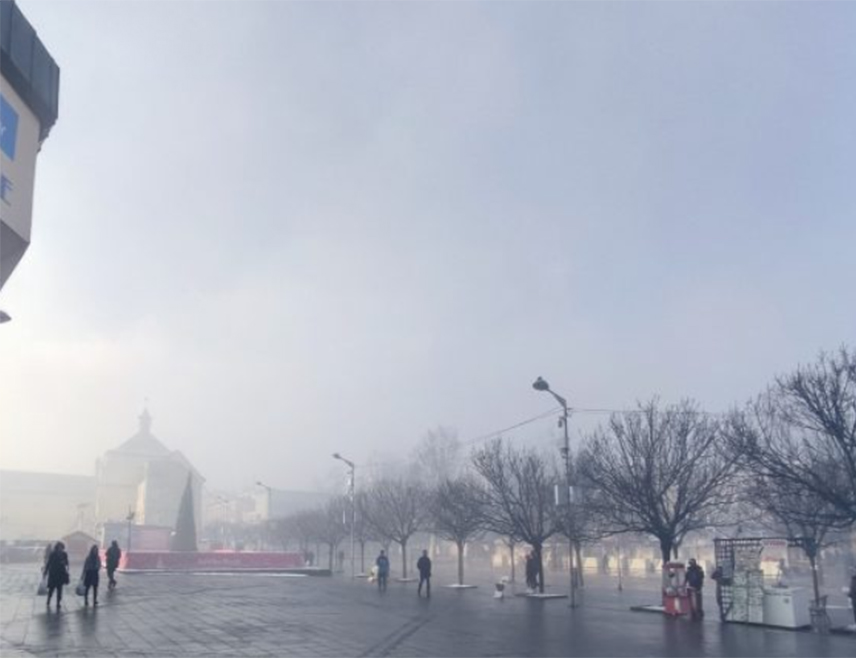 САРАЈЕВО, 16. ЈАНУАРА /СРНА/ - Врло нездрав ваздух јутрос је у Бањалуци, Приједору, Броду, Сарајеву, Какњу, Високом и Илијашу, објављено је на интернет страници "Зрак.екоакција".