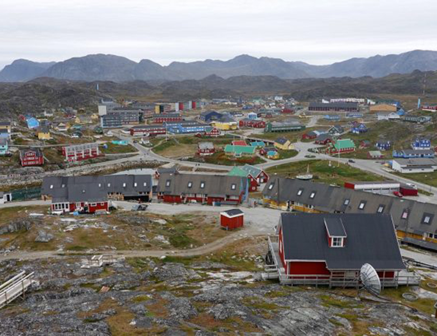 КОПЕНХАГЕН, 17. ЈАНУАРА /СРНА/ - У Данској и на Гренланду за данас су најављени протести против планова Сједињених Држава да преузму то арктичко острво.