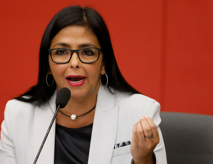 КАРАКАС, 17. ЈАНУАРА /СРНА/ - Вршилац дужности предсједника Венецуеле Делси Родригез данас је ратификовала нову агенду билатералне сарадње са Сједињеним Државама након телефонског разговора са америчким предсједником Доналдом Tрампом.