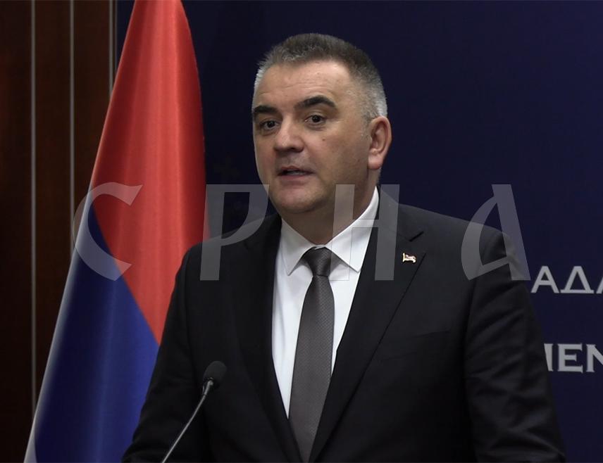 БАЈИНА БАШТА, 24. ЈАНУАРА /СРНА/ - Члан Главног одбора СНСД-а Саво Минић изјавио је да ће СДС изгубити и на поновљеним пријевременим изборима за предсједника Републике Српске и да ће правити политички притисак и тензије.