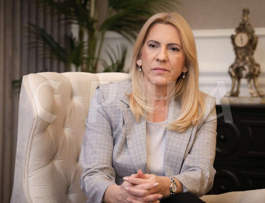 ИСТОЧНО САРАЈЕВО, 26. ЈАНУАРА /СРНА/ - Српски члан Предсједништва БиХ Жељка Цвијановић истакла је вечерас да је изузетно значајно што су на Међународној конференцији о борби против антисемитизма у Јерусалиму Република Српска и лидер СНСД-а Милорад Додик препознати као пријетељи.