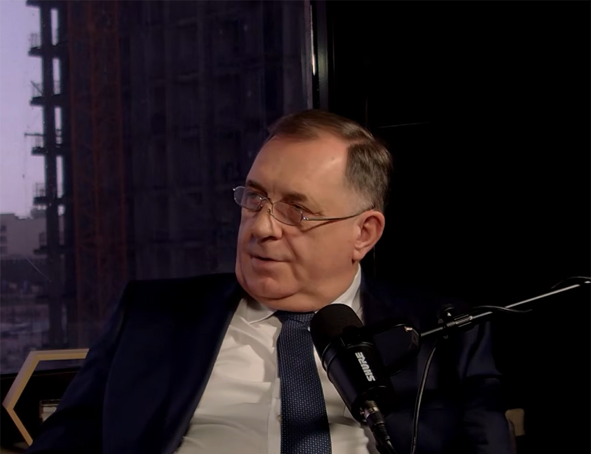 ЈЕРУСАЛИМ, 2. ФЕБРУАРА /СРНА/ - Предсједник СНСД-а Милорад Додик изјавио је да Европа примјењује десетоструке аршине када се ради о Републици Српској и Израелу.