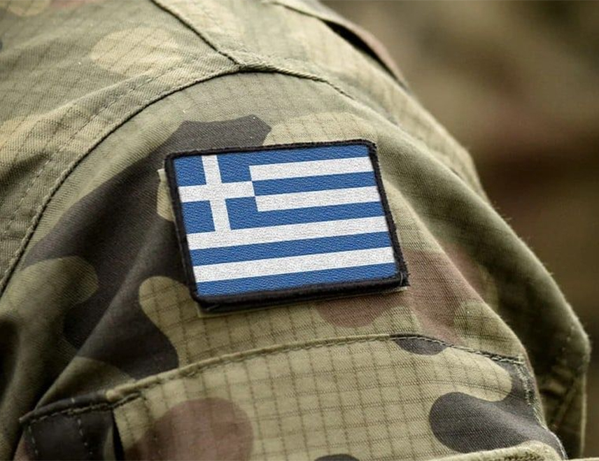 АТИНА, 5. ФЕБРУАРА /СРНА/ - Припадник грчких оружаних снага ухапшен је због сумње да је просљеђивао повјерљиве обавјештајне податке "трећим лицима", пише "Катимерини".