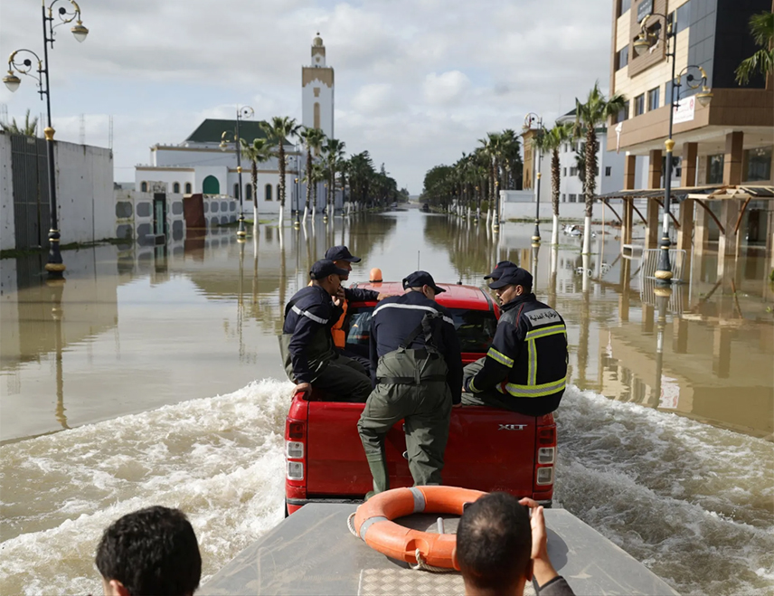 РАБАТ, 5. ФЕБРУАРА /СРНА/ - Више од 143.000 људи евакуисано је на сјеверозападу Марока због ризика од поплава, саопштено је из мароканског Министарства унутрашњих послова.