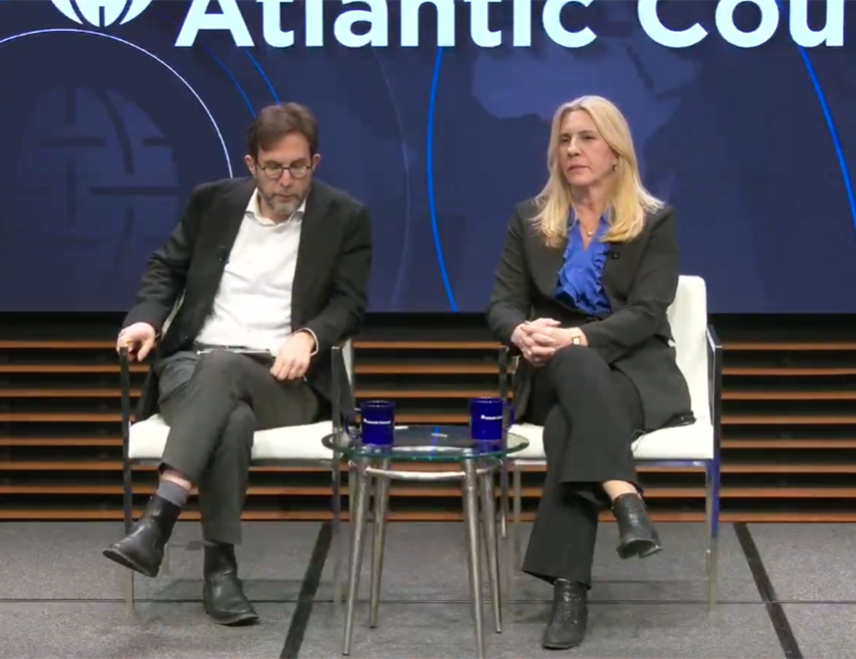 ВАШИНГТОН, 5. ФЕБРУАРА /СРНА/ - Српски члан Предсједништва БиХ Жељка Цвијановић истакла је да она припада групи политичара који промовишу сувереност и истинску демократију, те да је сагласна са новим приступом Вашингтона, који је под администрацијом предсједника САД Доналда Трампа много прагматичнији него раније.