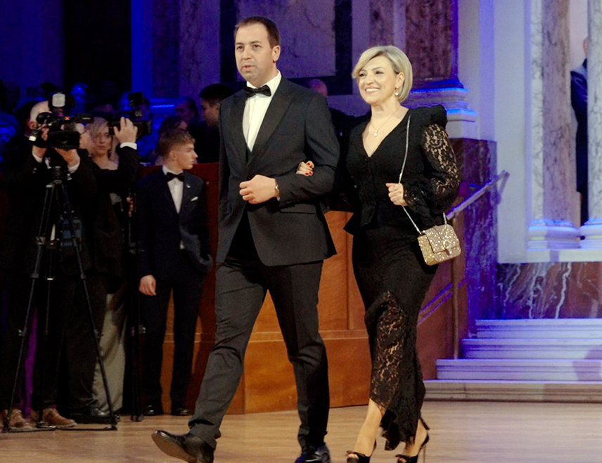 БЕЧ, 6. ФЕБРУАРА /СРНА/ - У Бечу, у палати Хофбург, вечерас је одржан Светосавски бал, један од најпрестижнијих догађаја српске дијаспоре у Европи.