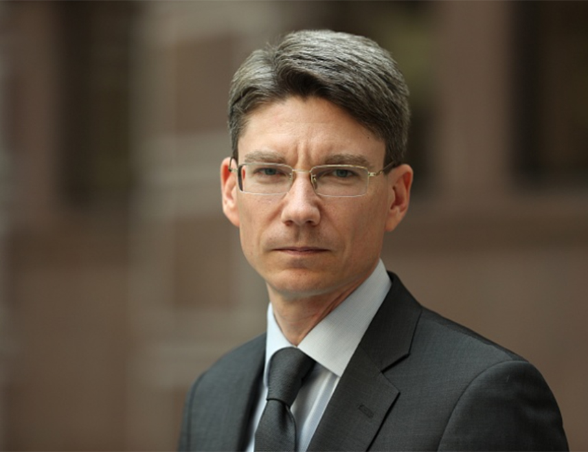 МОСКВА, 8. ФЕБРУАРА /СРНА/ - Обнављање дијалога са ЕУ је бесмислено све док се Брисел држи конфронтационог става о Русији, изјавио је руски амбасадор у Белгији Денис Гончар.