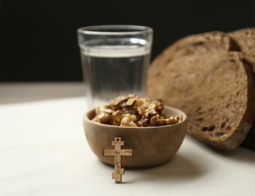 БИЈЕЉИНА, 23. ФЕБРУАРА  /СРНА/ - За православне вјернике данас је почео вишенедјељни велики Васкршњи или Часни пост, који се завршава празником Васкрсења Исуса Христа - Васкрсом, који се ове године прославља 12. априла.