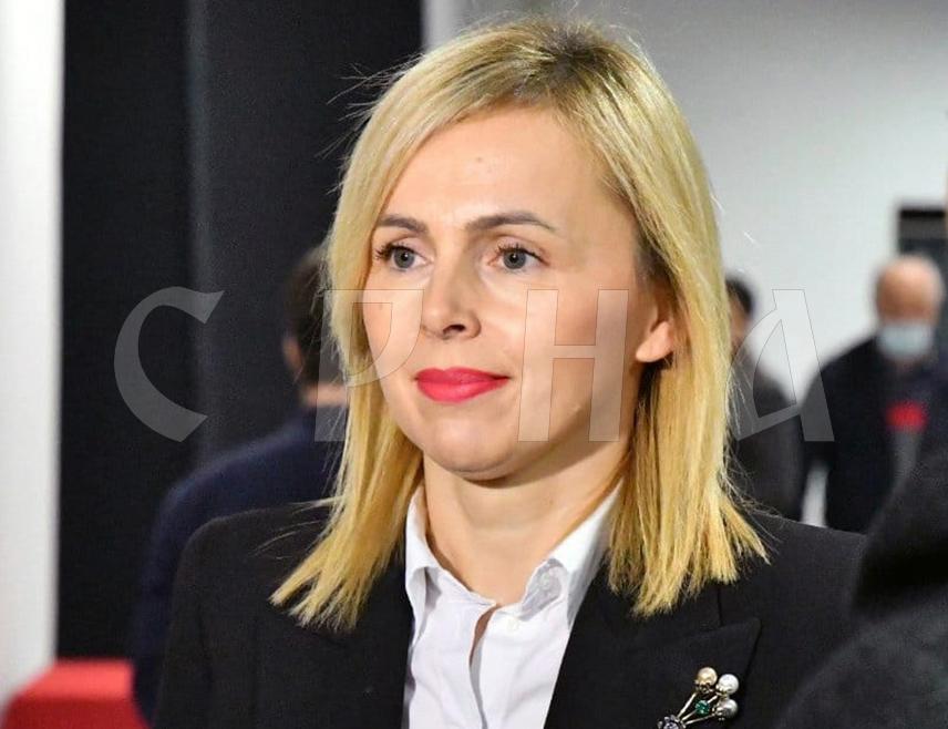 ИСТОЧНО САРАЈЕВО, 10. ФЕБРУАРА /СРНА/ - Обиљежавање Сретења шаље поруку саборности и националне свијести, али и поштовања према жртвама које су поднесене за слободу коју данас Срби уживају, изјавила је Срни посланик у Народној скупштини Републике Српске Наташа Кулашинац.