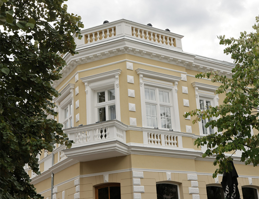 БАЊАЛУКА, 13. ФЕБРУАРА /СРНА/ - Предсједник Владе Републике Српске Саво Минић данас ће у Бањалуци присуствовати академији "За мала храбра срца" поводом Дана дјеце обољеле од малигних болести.