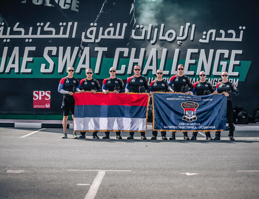 БАЊАЛУКА, 12. ФЕБРУАРА /СРНА/ - Припадници Специјалне антитерористичке јединице /САЈ/ Министарства унутрашњих послова /МУП/ Републике Српске заузели су 53. мјесто у укупном пласману на престижном међународном такмичењу у Дубаију, потврдивши висок ниво обучености, спремности и професионализма, саопштено је из МУП-а Српске.