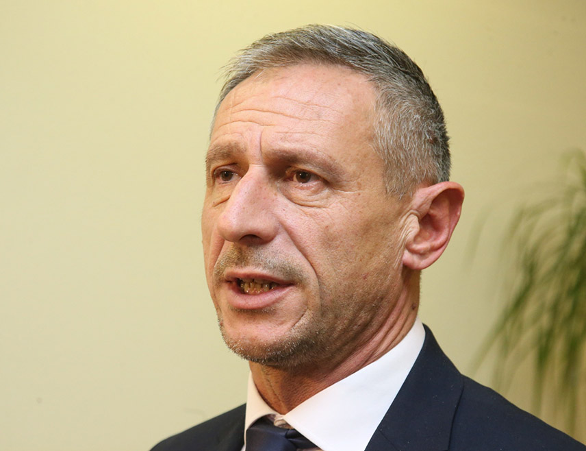 БАЊАЛУКА, 13. ФЕБРУАР /СРНА/ - Министар рада и борачко-инвалидске заштите Републике Српске Радан Остојић упутио је честитику свим борцима поводом 14. фебруара за који је рекао да је симбол почетка буне српског народа против вјековног ропства и дан непоколебљиве борбе за слободу која траје до данас.