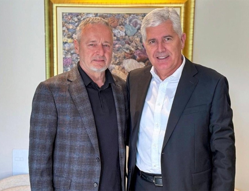 BANJA LUKA, FEBRUARY 19 /SRNA/ – A photograph of Dragan Čović with Marko Perković Thompson is not a harmless entertainment moment but a continuation of the dangerous rehabilitation of the Ustasha ideology and an attempt to dress it in so-called "European values," SNSD leader Milorad Dodik said.