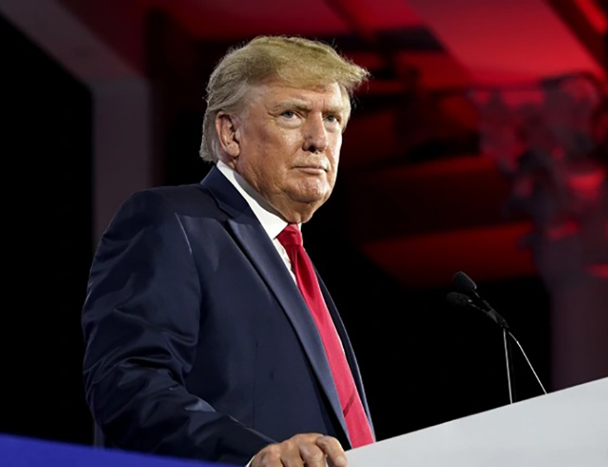 ВАШИНГТОН, 20. ФЕБРУАРА /СРНА/ - Предсједник САД Доналд Трамп обећао је да ће објавити информације које Пентагон посједује о ванземаљском животу и неидентификованим летећим објектима.