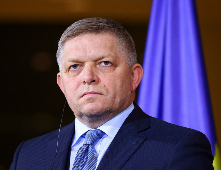 БРАТИСЛАВА, 20. ФЕБРУАРА /СРНА/ - Словачки премијер Роберт Фицо рекао је да сви у ЕУ знају да Украјина губи рат.