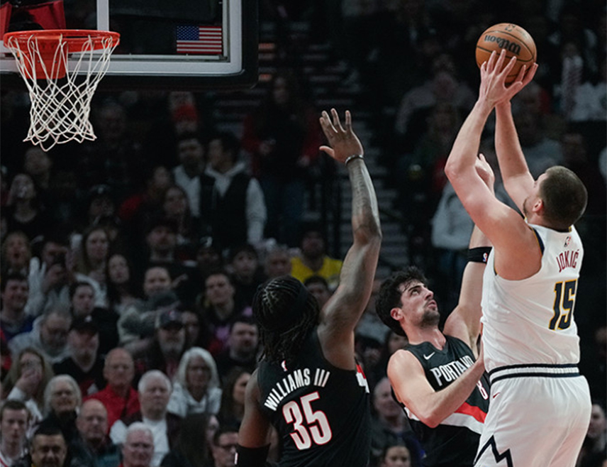 ПОРТЛАНД, 21. ФЕБРУАРА /СРНА/ - Кошаркаши "Денвер нагетса" побиједили су у гостима "Портланд трејлблејзерсе" резултатом 157:103, што је најубједљивији тријумф тима из Колорада у историји.