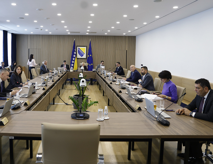 САРАЈЕВО, 25. ФЕБРУАРА /СРНА/ - Савјет министара утврдио је данас Приједлог основа за отказивање Конвенције о незапослености, који ће Министарство цивилних послова доставити Предсједништву БиХ ради доношења одлуке о отказивању.