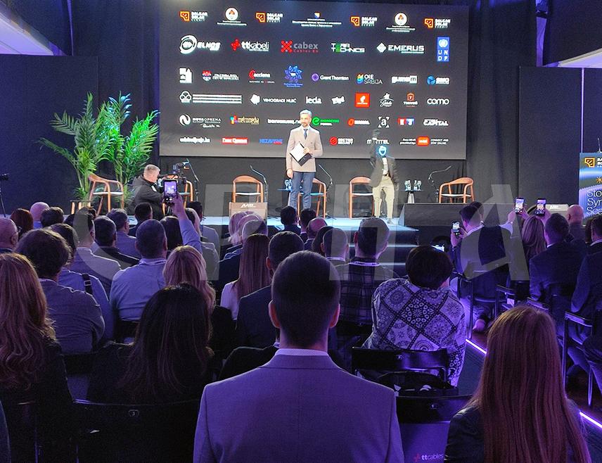 БАЊАЛУКА, 26. ФЕБРУАРА /СРНА/ - У Бањалуци је почела дводневна регионална конференција о обновљивим изворима енергије "Балкан солар самит", посвећена развоју одрживог енергетског система и јачању регионалне сарадње.