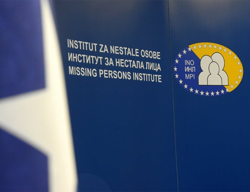 САРАЈЕВО, 26. ФЕБРУАРА /СРНА/ - Институт за нестала лица БиХ саопштио је да су прелиминарно идентификовани посмртни остаци Ђурађа Маричића из општине Грачац у Хрватској, несталог у Босанском Петровцу у августу 1995. године, предати Комисији за нестала лица Владе Србије.