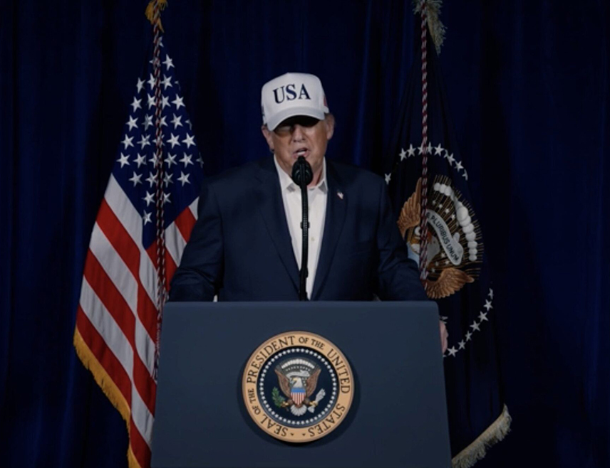 ВАШИНГТОН, 1. МАРТА /СРНА - РИА Новости/ - Амерички предсједник Доналд Трамп 
изјавио ја да иранско руководство жели да преговара са Вашингтоном након америчке операције.