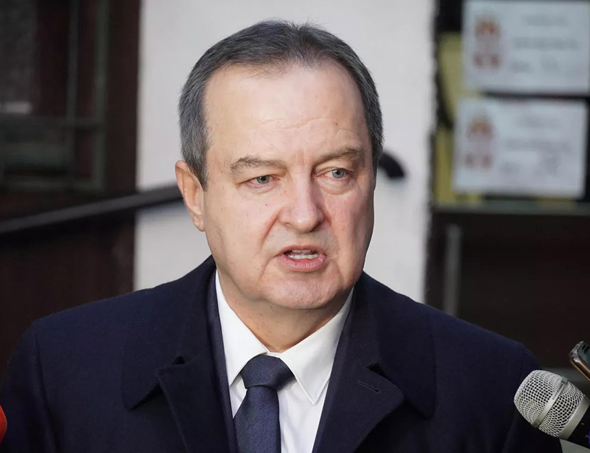 БЕОГРАД, 1. МАРТА /СРНА/ - Здравствено стање потпредсједника Владе Србије Ивице Дачића и даље је озбиљно, али има више разлога за оптимизам него претходних дана, саопштио је тим љекара Клиничког центра Србије.