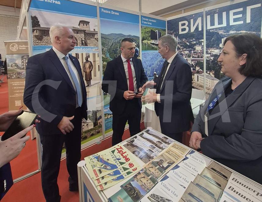 ВИШЕГРАД, 2. МАРТА /СРНА/ - Туристичка организација општине Вишеград имала је изузетно успјшан наступ на 6. Међународном сајму туризма у Бањалуци, рекао је Срни директор Туристичке организације општине Вишеград Јадранко Јањић.