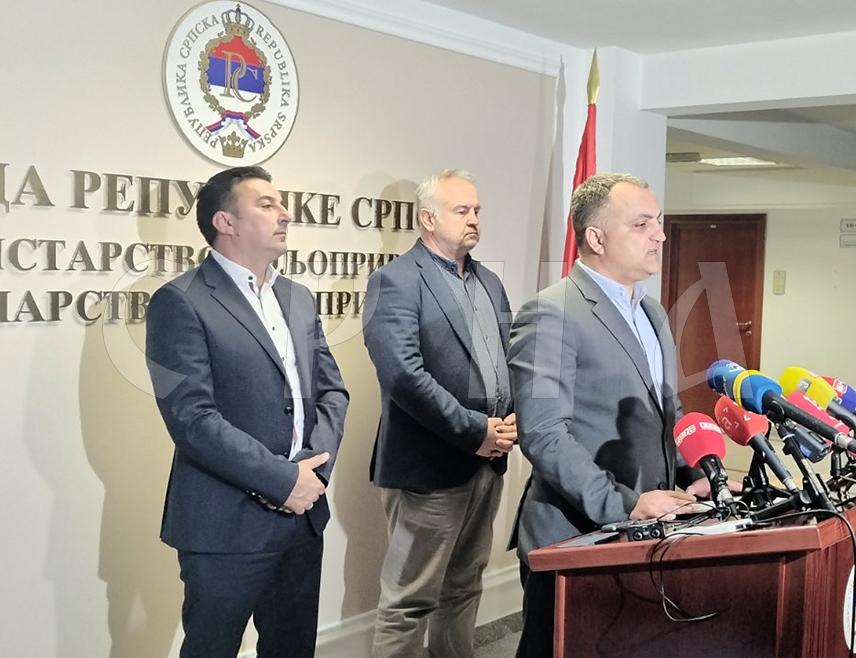 BANJA LUKA, MARCH 2 /SRNA/ - At a large farm in the municipality of Petrovo where avian influenza has been confirmed, 62,000 poultry were euthanized, the Ministry of Agriculture, Forestry and Water Management of Republika Srpska said at a press conference today.