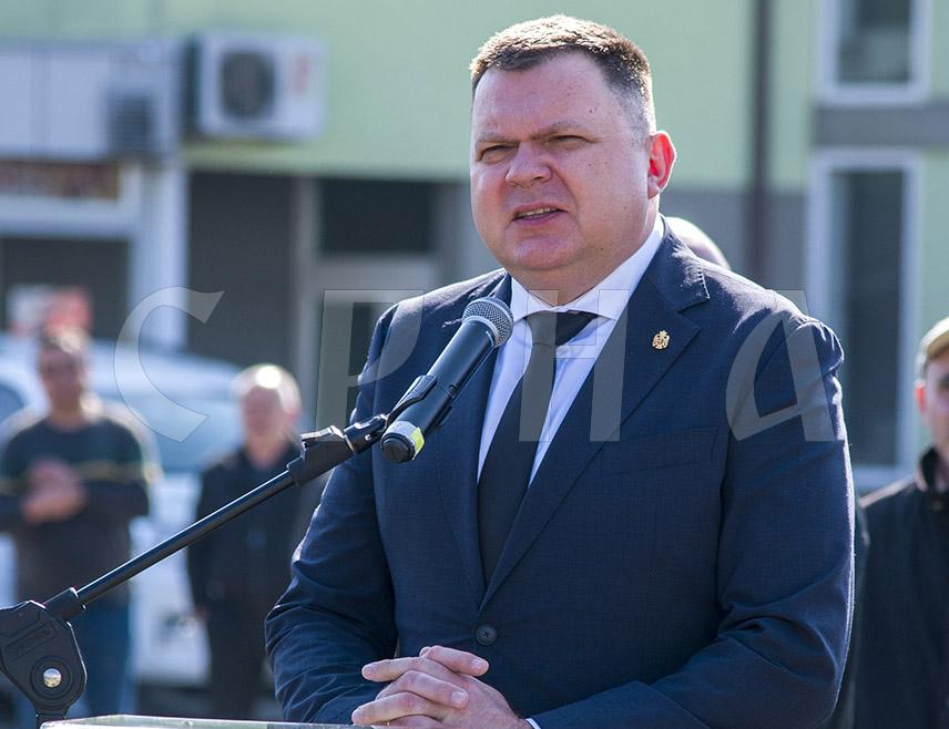 СРБАЦ, 3. МАРТА /СРНА/ - Изградња новог објекта Полицијске станице Србац, вриједног 2,5 милиона КМ, важан је догађај за ову локалну заједницу и допиноси већој безбједности Републике Српске, поручио је министар унутрашњих послова Републике Српске Жељко Будимир.