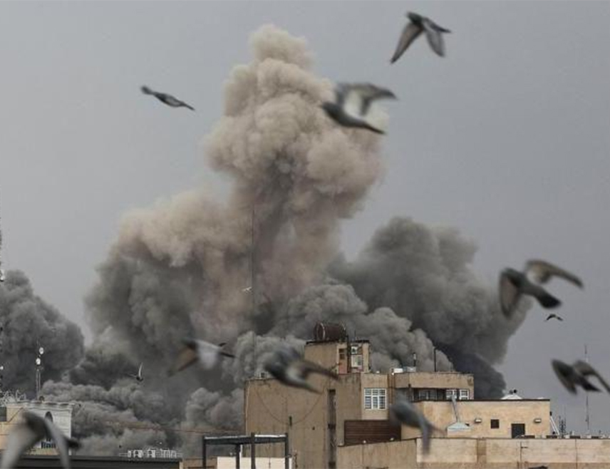 ЈЕРУСАЛИМ, 3. МАРТА /СРНА/ - Израелске одбрамбене снаге /ИДФ/ саопштиле су да су завршиле низ удара на војне циљеве у Ирану, гађајући постројења за производњу оружја и балистичких ракета.