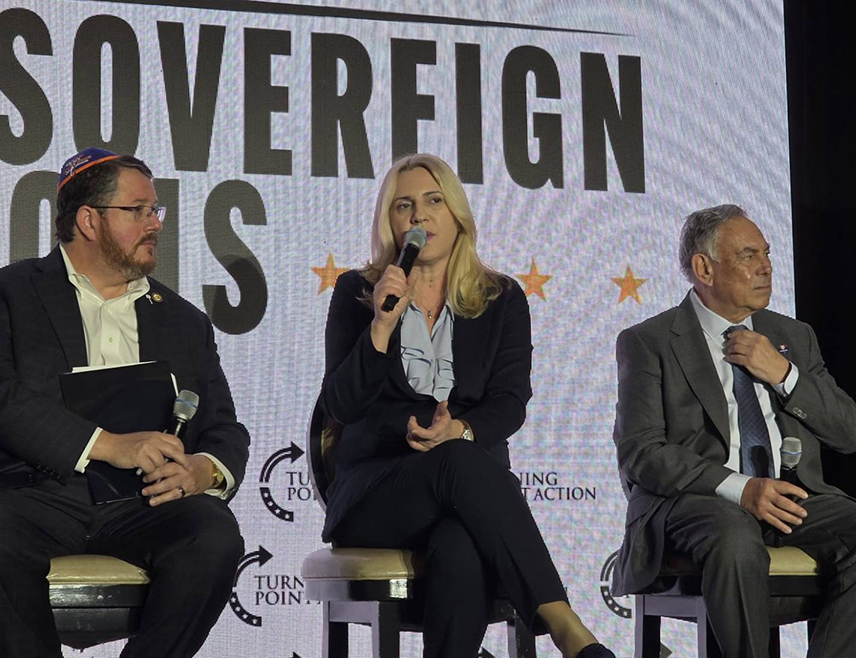 ВАШИНГТОН, 5. МАРТА /СРНА/ - БиХ је посљедња права колоније у Европи, истакла је српски члан Предсједништва БиХ на панелу "Национални суверенитет и стране миграције" у оквиру самита Савеза суверених нација, који се одржава у Вашингтону.