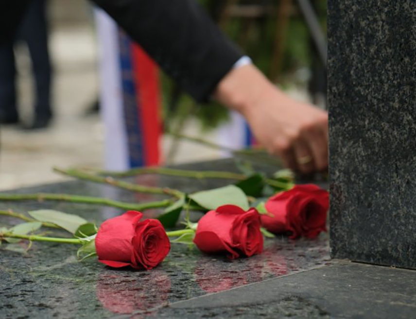 ВЛАСЕНИЦА, 7. МАРТА /СРНА/ - У Власеници ће данас бити обиљежене 33 године од страдања припадника Другог моторизованог батаљона 27. бригаде Војске Републике Српске из Дервенте, који су животе изгубили на власеничком ратишту.