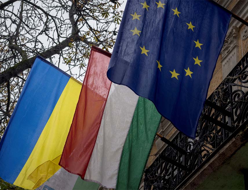 БУДИМПЕШТА, 6. МАРТА /СРНА/ - Мађарска каже "не" увлачењу Европе у рат и пријему Кијева у ЕУ, изјавио је мађарски министар спољних послова Петер Сијарто и поручио да његова земља неће имати премијера пријатељски настројеног према Украјини.