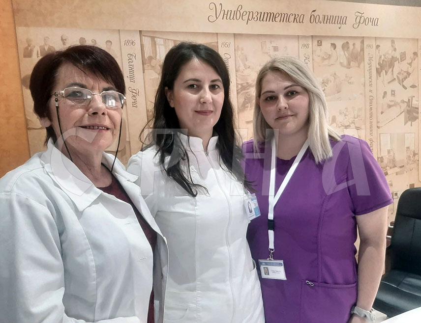 ФОЧА, 8. МАРТА /СРНА/ - Посао медицинске сестре је изузетно тежак и захтјеван и обично се каже да су оне на првој линији задравствене заштите и да од њиховог приступа пацијентима највише зависи и општи утисак који одређена здравствена установа оставља у јавности.