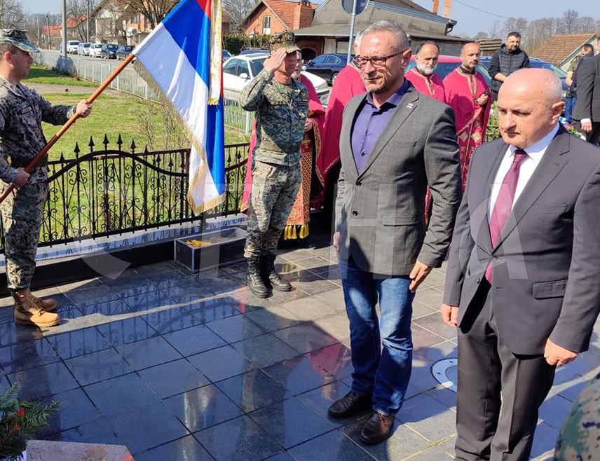 BRČKO, MARCH 8 /SRNA/ – A memorial service was held today in Grbavica near Brčko marking the 33rd anniversary of the killing of 13 soldiers of the Republika Srpska Army, who were brutally murdered in 1993 by members of the so-called Army of BiH.