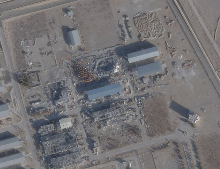 ЈЕРУСАЛИМ, 8. МАРТА /СРНА/ - Израелске одбрамбене снаге /ИДФ/ саопштиле су да су у Техерану погодиле штаб Иранске револуционарне гарде за свемир и сателите.