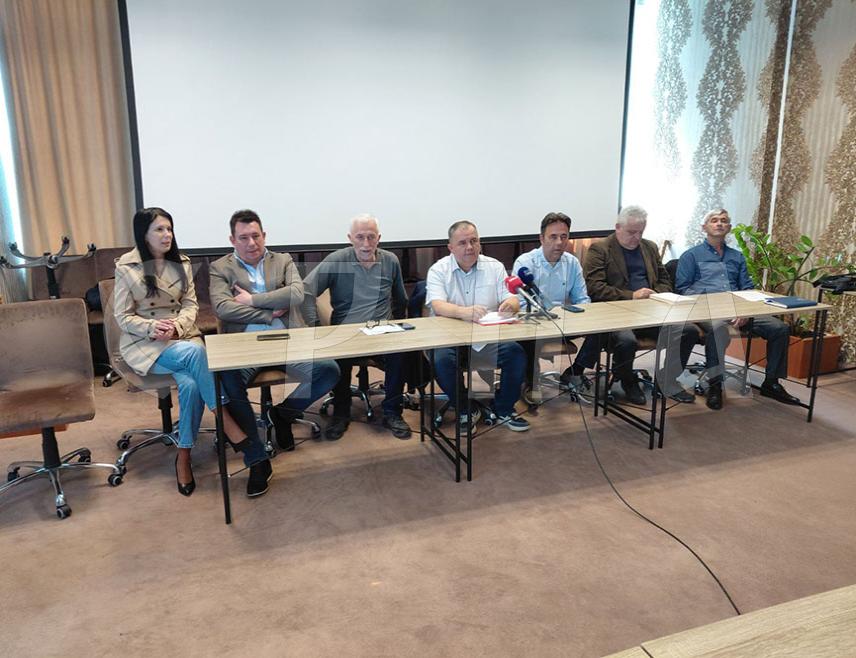 БАЊАЛУКА, 9. МАРТА /СРНА/ - У Републици Српској се годишње евидентира неколико хиљада повреда на раду, укључујући тешке повреде и смртне случајеве због чега је функционалан систем заштите на раду од кључног значаја, истакли су из Удружења послодаваца техничке и заштите на раду, од пожара и животне средине.