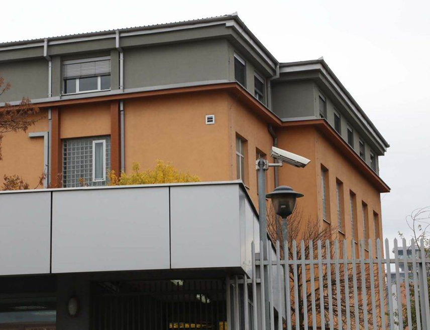 САРАЈЕВО, 10. МАРТА /СРНА/ - Апелационо одјељење Суд БиХ правоснажно је данас осудило адвоката Васвију Видовић на шест мјесеци затвора јер је у згради Агенције за истраге и заштиту /Сипа/ БиХ сакрила мобилни телефон суспендованог предсједника Суда БиХ Ранка Дебевеца.