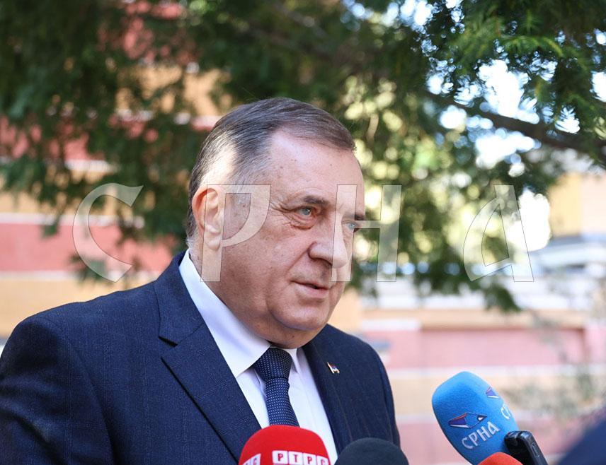 BANJA LUKA, MARCH 11 /SRNA/ - Disruptions in supply and shortages of energy resources in Europe, along with the drastic rise in prices of petroleum products, are sufficient reason for the EU to lift all sanctions on the import of crude oil from Russia, said SNSD leader Milorad Dodik.