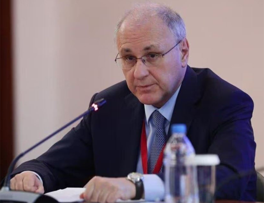 МОСКВА, 13. МАРТА /СРНА/ -  Украјина наставља да развија свој програм хемијског оружја, посебно уз помоћ страних земаља, истакао је стални представник Русије при Организацији за забрану хемијског оружја /ОЗХО/ Владимир Тарабрин.